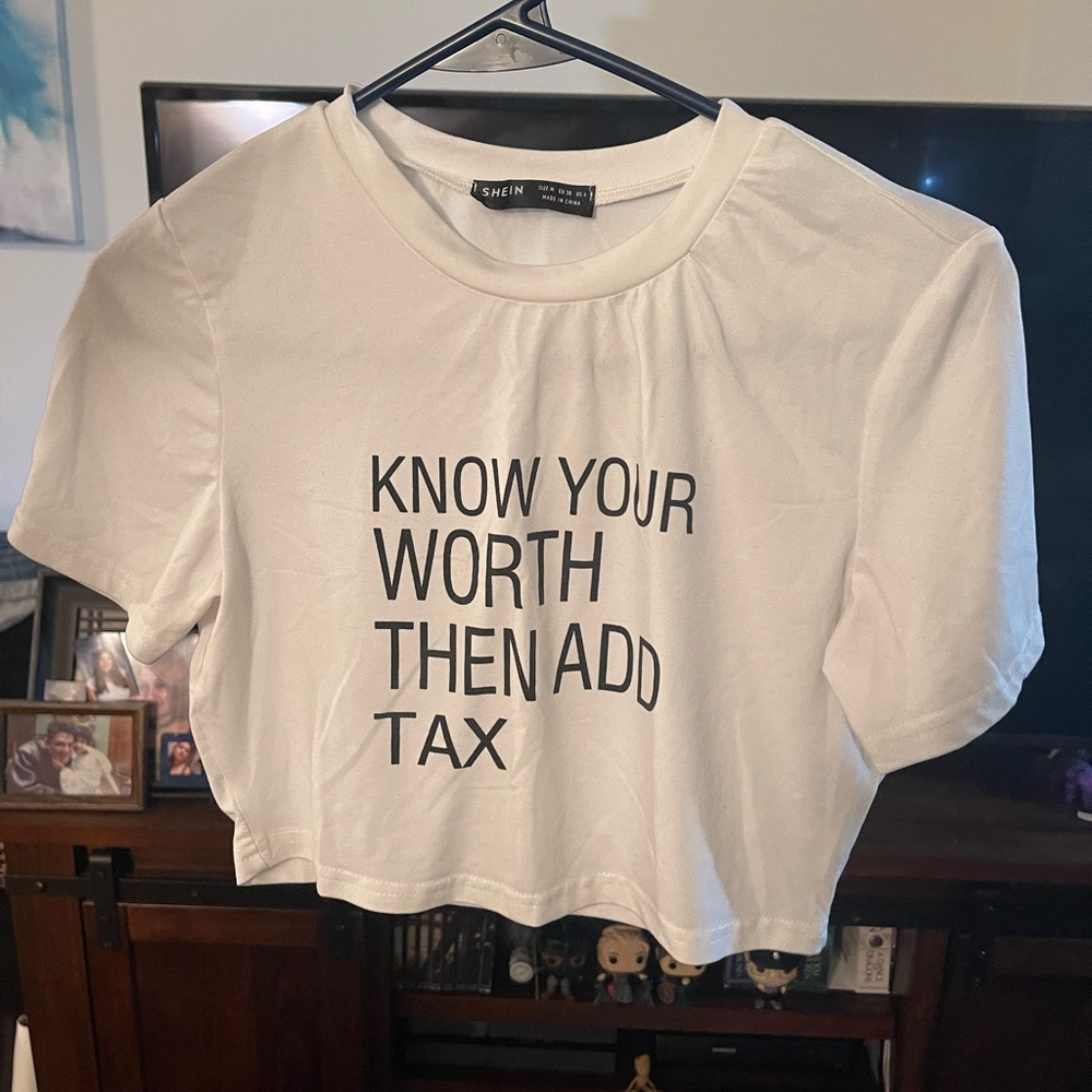 SHEIN white cropped t shirt size medium